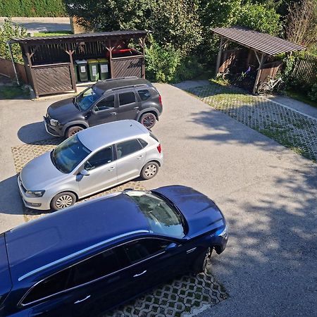 Erholung Pur Nahe Krankenhaus & Uni Mit Parkplatz! Apartman Graz Kültér fotó